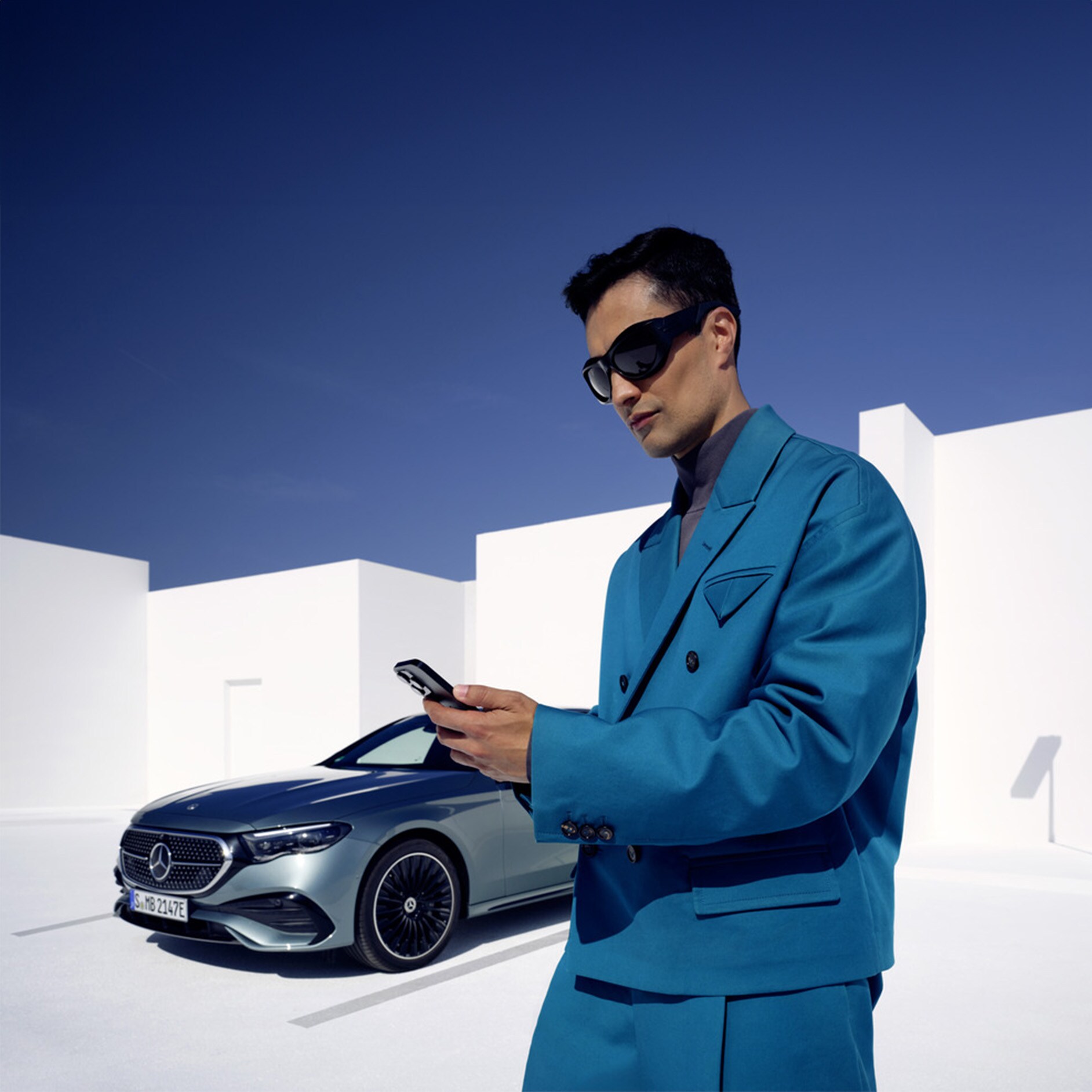 Mercedes me uygulamaları| Dijital Ekstralar | Mercedes me Mercedes-Benz'inize en iyi bağlantı: Mercedes me uygulaması.