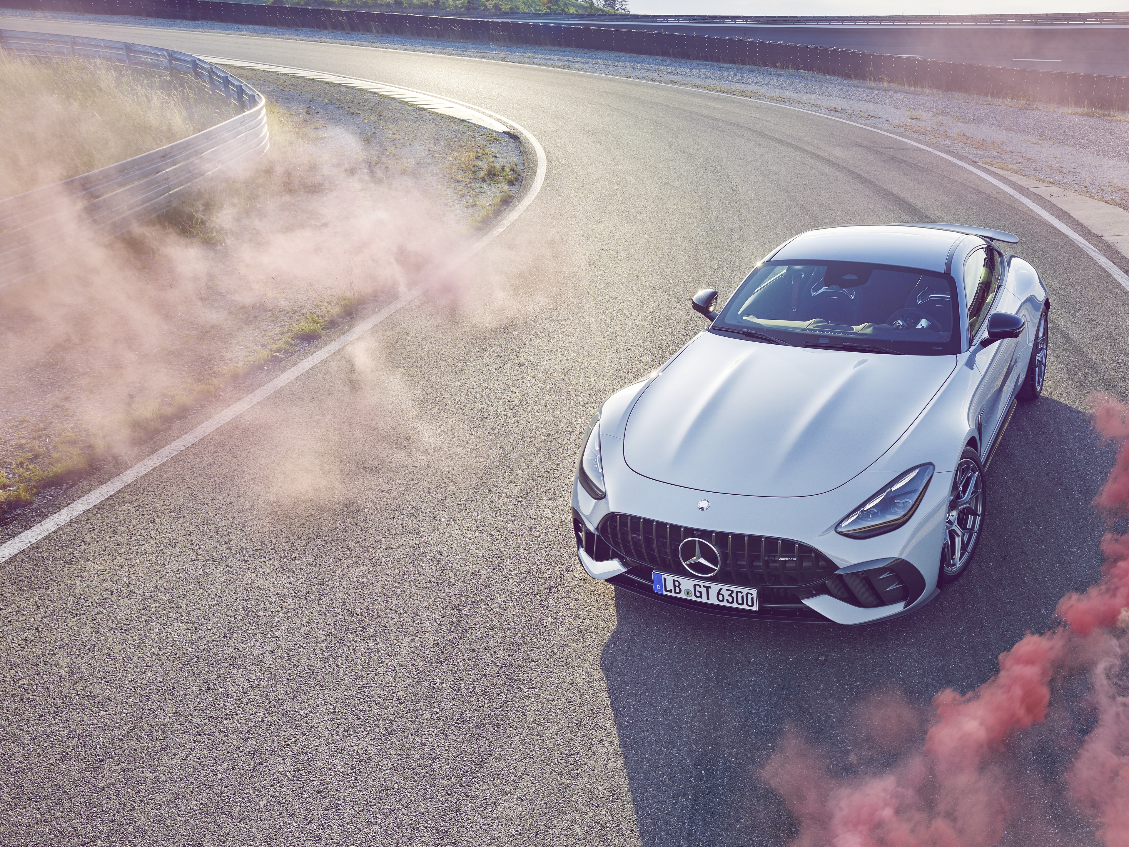 Güç | Marka | Mercedes-AMG Mercedes-AMG gücünün gösterimi.