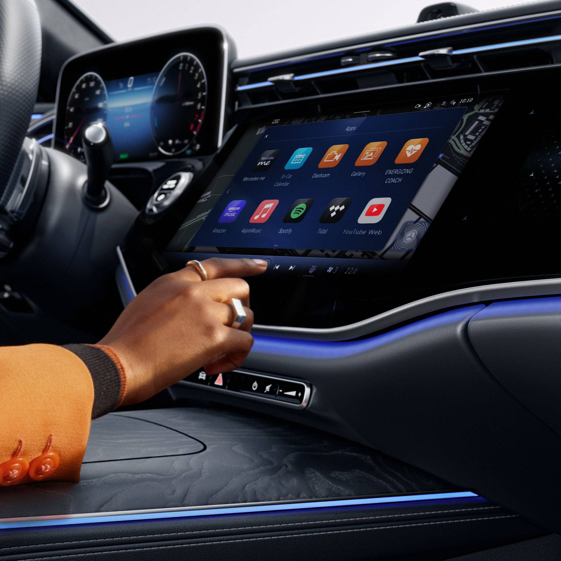 Sezgisel kumanda | MBUX multimedya sistemi | Mercedes-Benz Mercedes-Benz'den E-Serisi Sedan'ın iç mekanı.